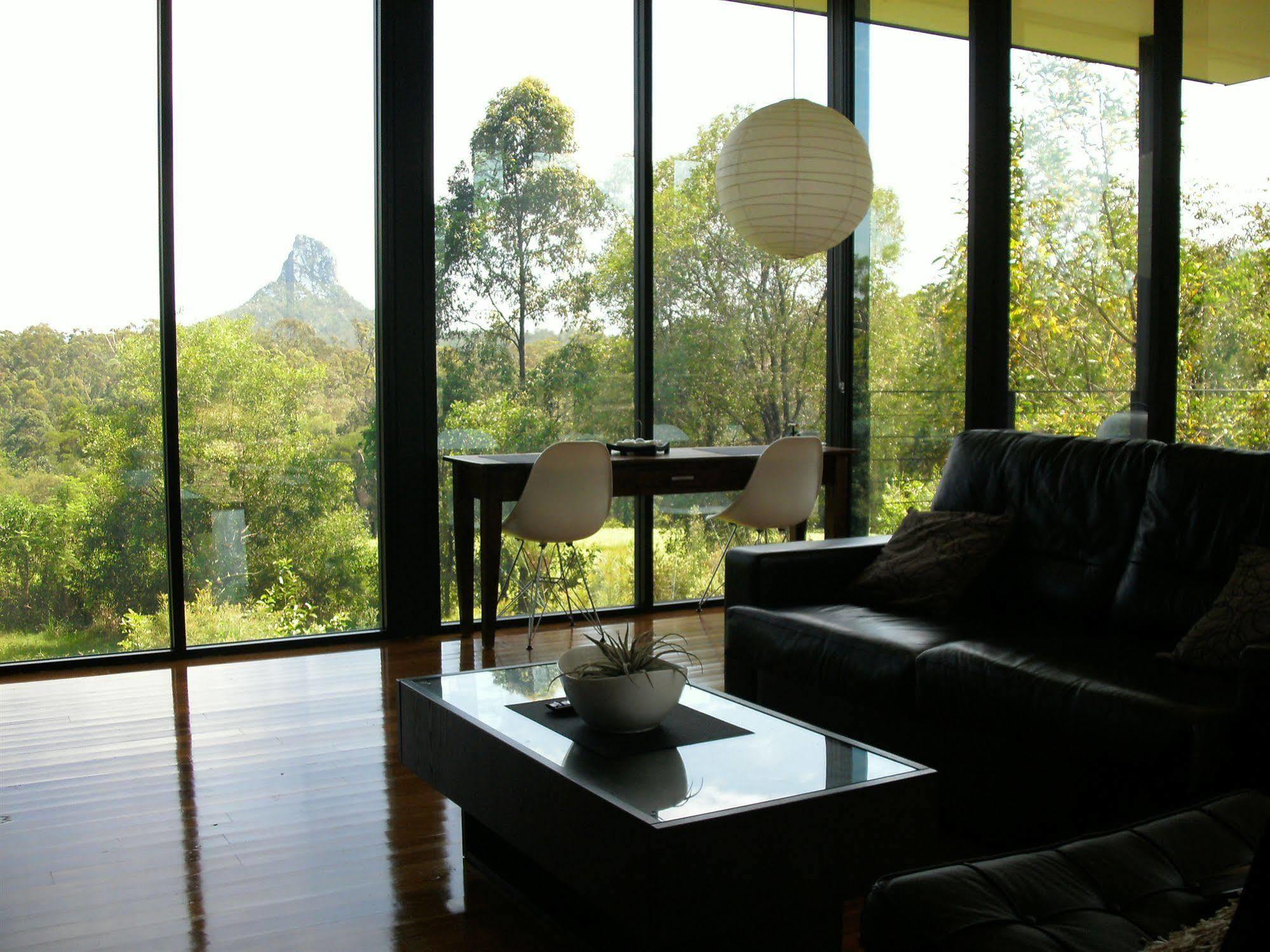 Vidrio en Invernadero Glass House Mountains Exterior foto