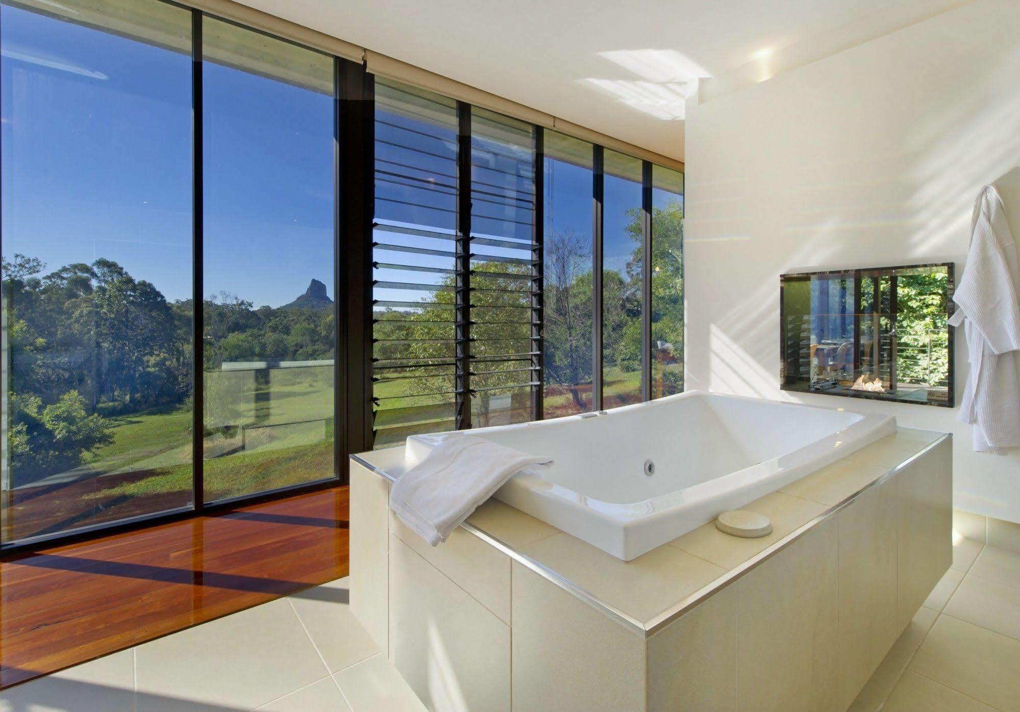 Vidrio en Invernadero Glass House Mountains Exterior foto